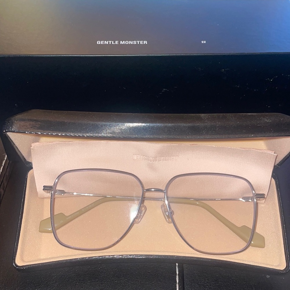 Gentle Monster Cha Cha Glasses Brand New! UV& bluelight filtering clear lenses